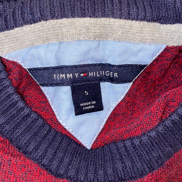 Tommy Hilfiger - Red & Navy Sweater (5Y) - Picture 4 of 7
